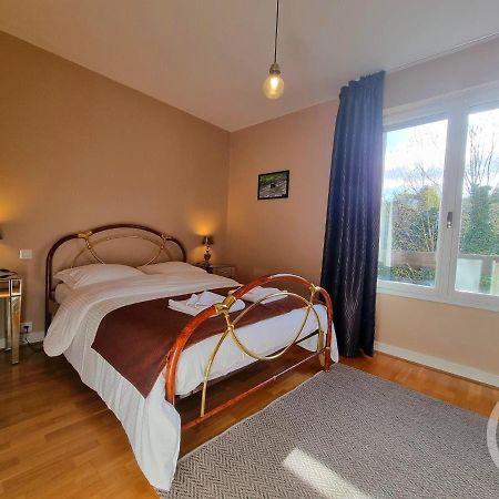 Large 2 Bed-Balcony-7 Mins Walk To Historic Centre Apartman Sarlat-la-Canéda Kültér fotó