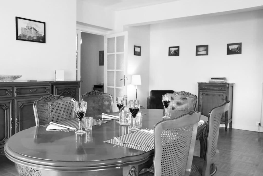 Large 2 Bed-Balcony-7 Mins Walk To Historic Centre Apartman Sarlat-la-Canéda Kültér fotó