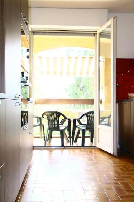 Large 2 Bed-Balcony-7 Mins Walk To Historic Centre Apartman Sarlat-la-Canéda Kültér fotó