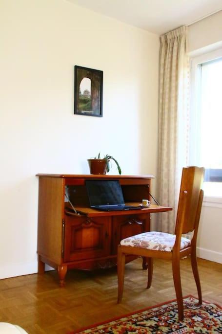 Large 2 Bed-Balcony-7 Mins Walk To Historic Centre Apartman Sarlat-la-Canéda Kültér fotó